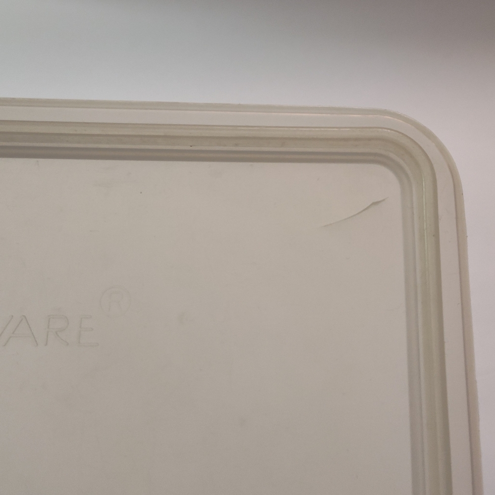 Vintage Tupperware Square Container - Picture 5 of 7